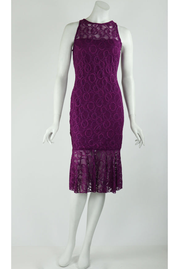 GOLDIE Fitted Lace Dress Magenta