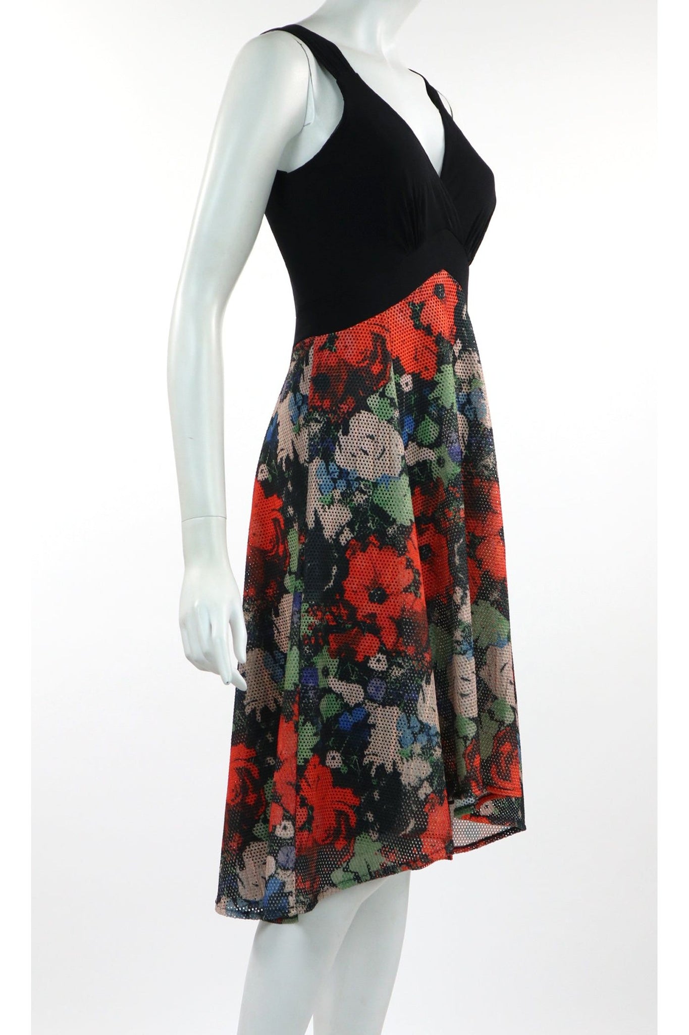 ELANA KATTAN | POPPIES High-Low V-Neck Empire Waist Dress Elana Kattan ELANA KATTAN | POPPIES High-Low V-Neck Empire Waist Dress Elana Kattan